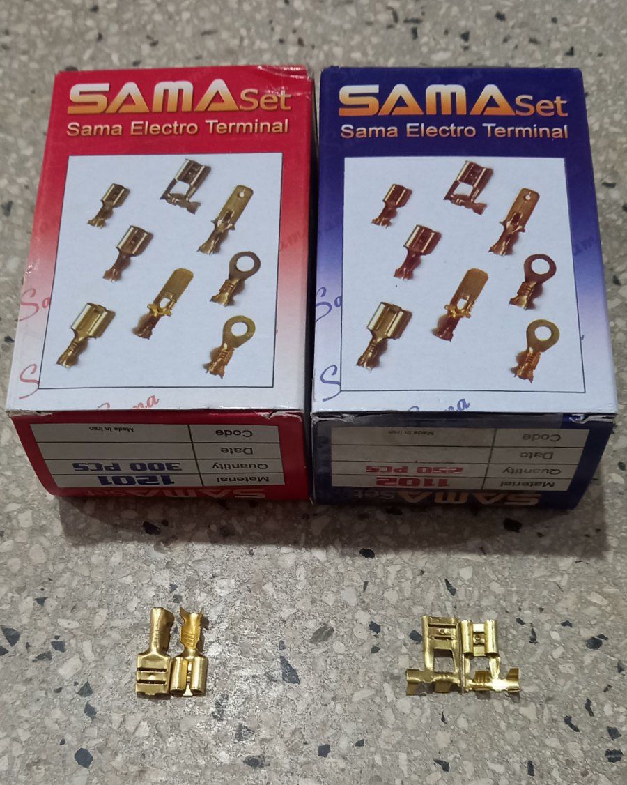 سرسیم کولر آبی: اتصالات الکتریکی ایمن و مطمئن برای کولر شما. انواع سرسیم صاف و پرچمی، برنجی و آهنی برای پایداری بیشتر. راهنمای انتخاب و خرید با قیمت متغیر. برند لوازم یدکی کولر | خرید قطعات کولر آبی با کیفیت - قیمت 10,000 تومان